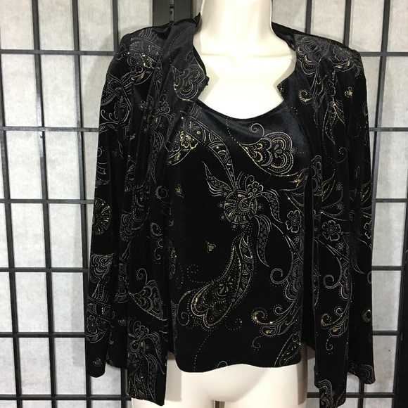Cropped black embelish cardigan set sz small - Picture 7 of 7